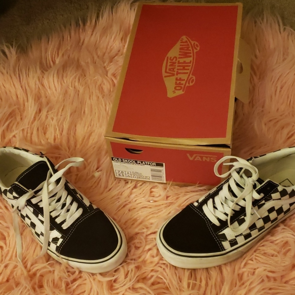 Checkered vans ****Price is firm****